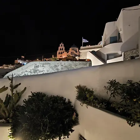 Semesterbostad Imarkellis Santorini Pýrgos